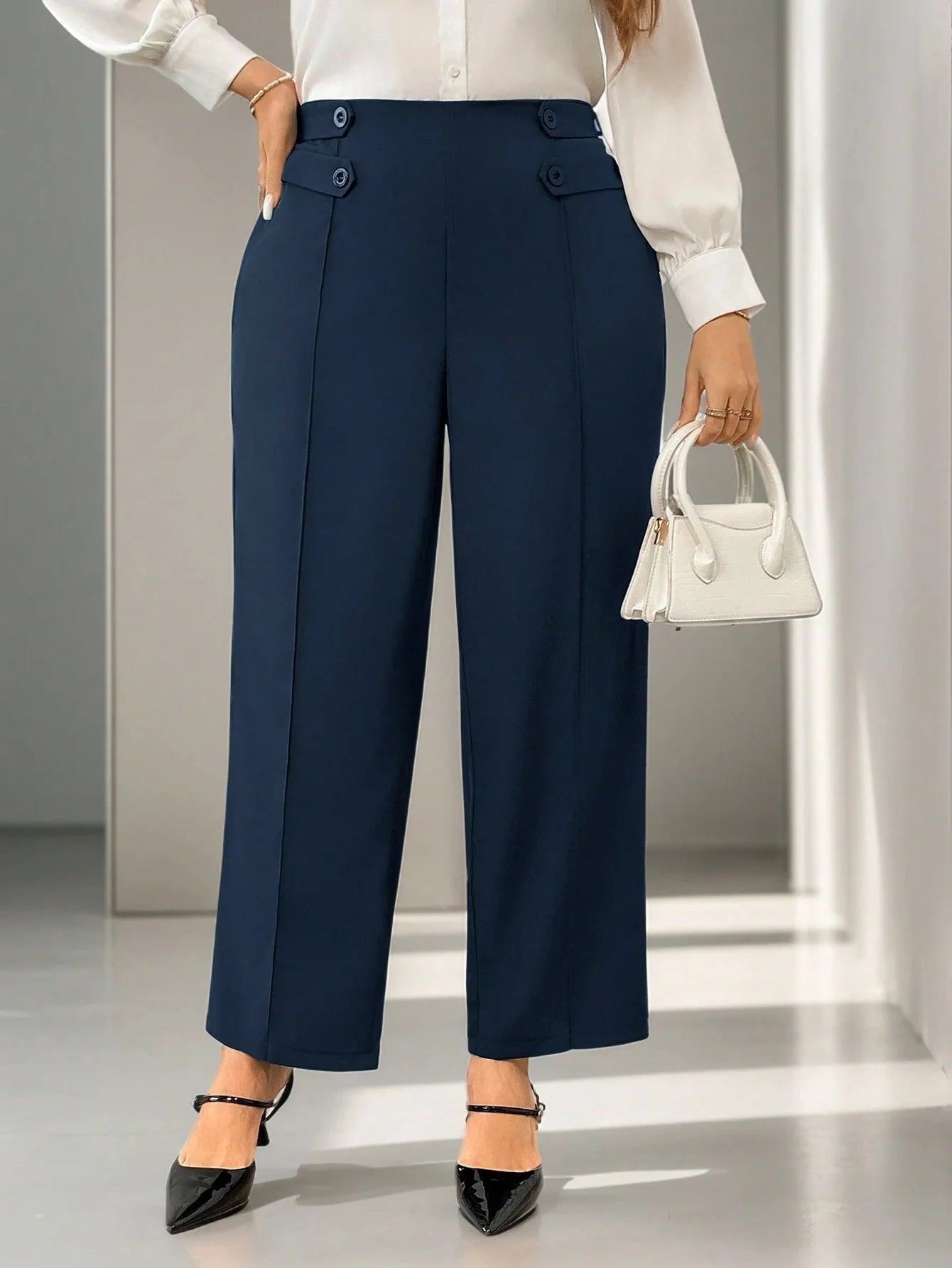 Calça Alfaiataria Feminina Plus Size