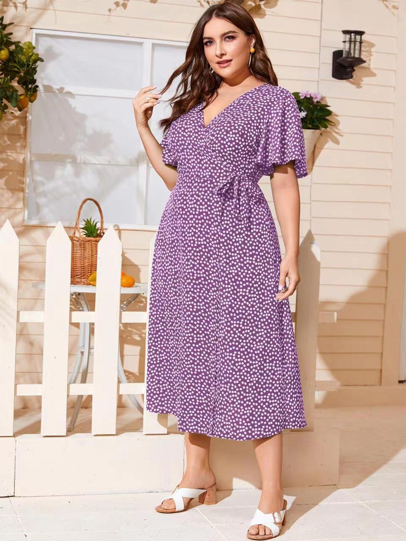 Vestido Midi Plus Size Feminino