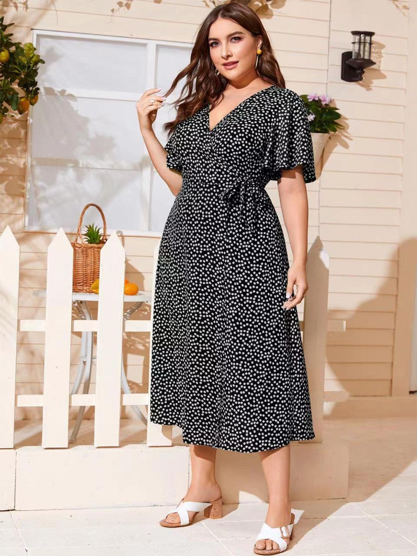Vestido Midi Plus Size Feminino