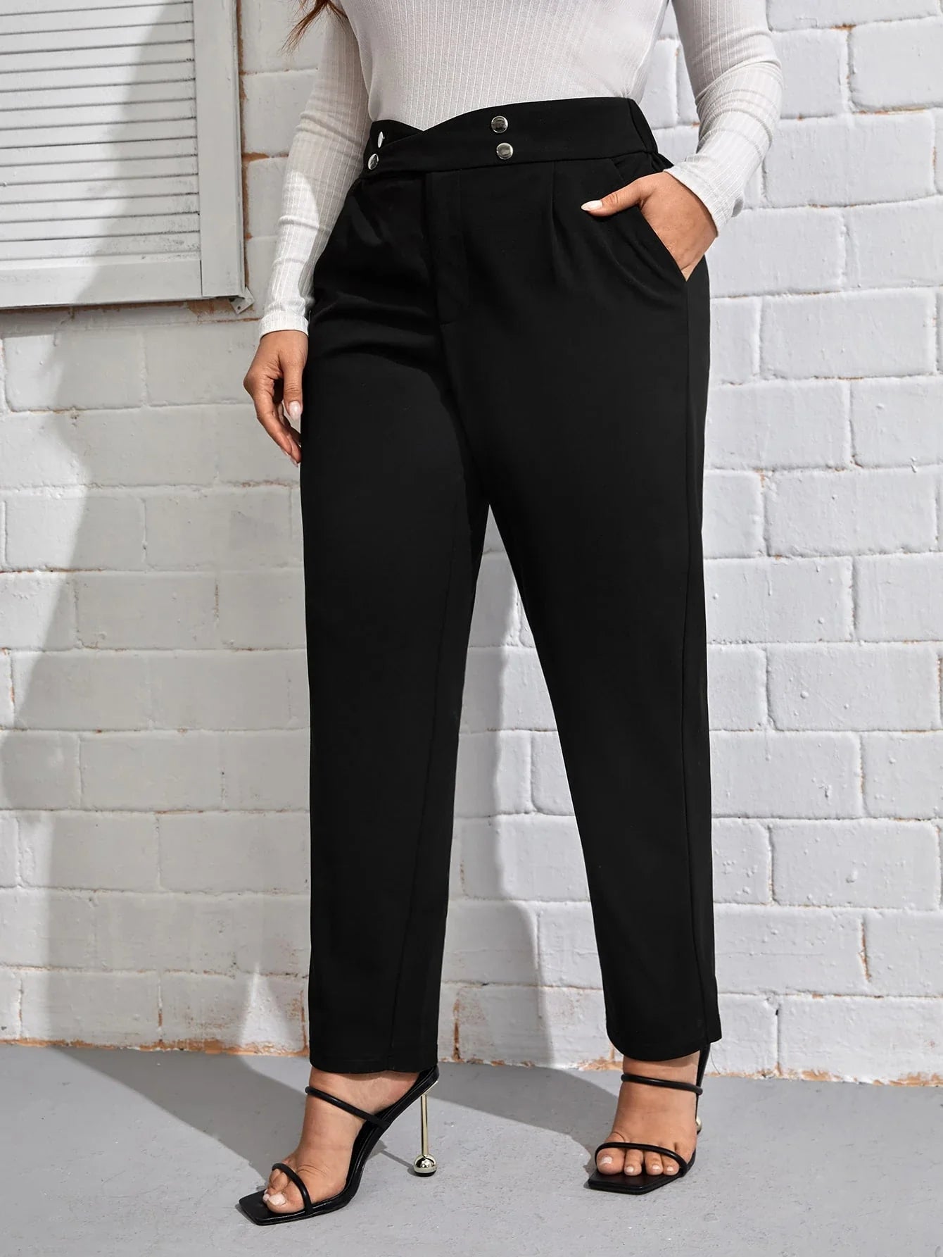 Calça Plus Size Feminina Alfaiataria
