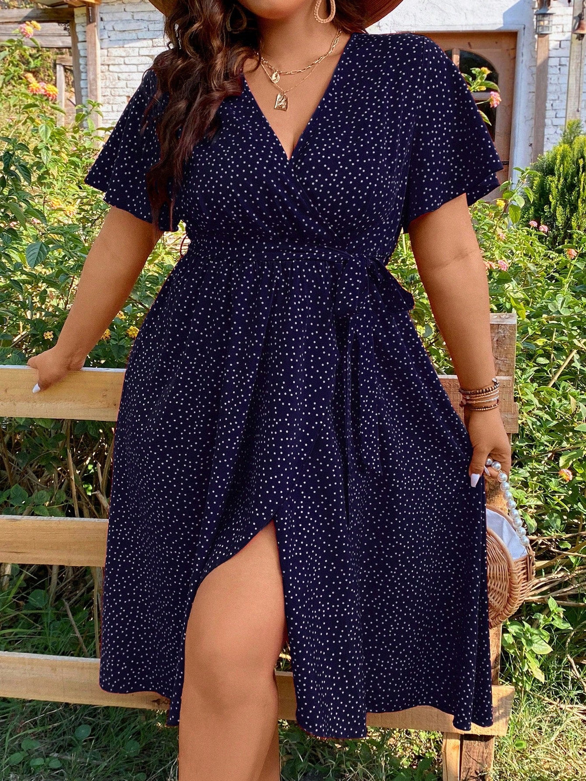 Vestido Midi Plus Size Feminino Envelope