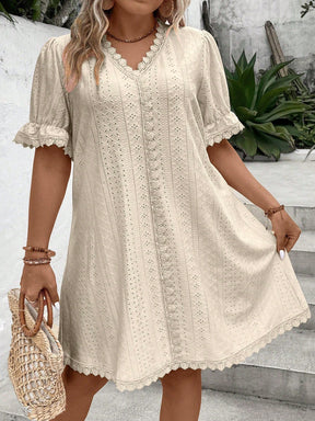 Vestido Curto Plus Size