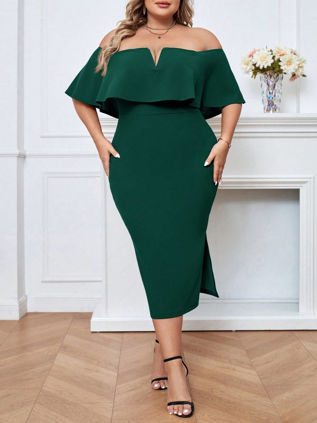 Vestido Midi Plus Size Minimalista