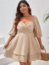 Vestido Curto Plus Size Manga Bufante