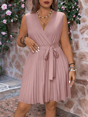 Vestido Curto Plus Size Regata com Laço