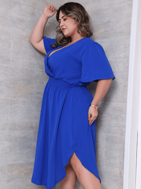 Vestido Midi Plus Size Transpassado