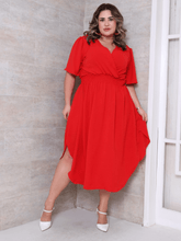 Vestido Midi Plus Size Transpassado