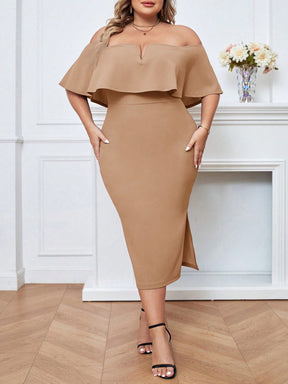 Vestido Midi Plus Size Minimalista
