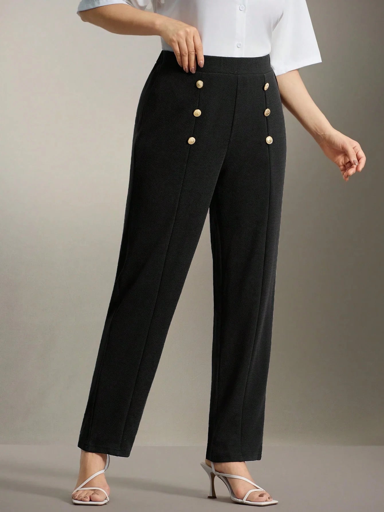 Calça Feminina Plus Size Reta Elegante